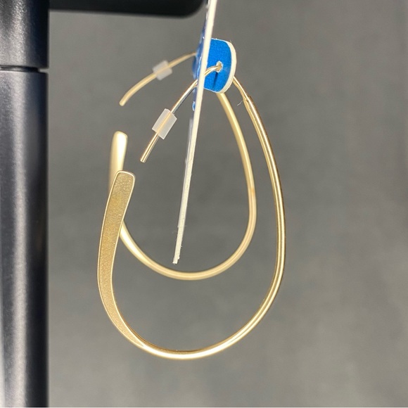 Lucky Brand Earrings - Picture 5 of 5